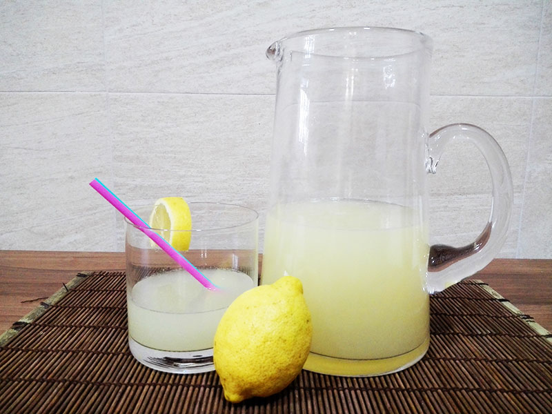 zumo de limón