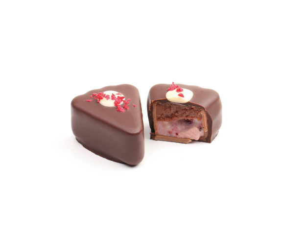 Bocadito cherry y chocolate mousse